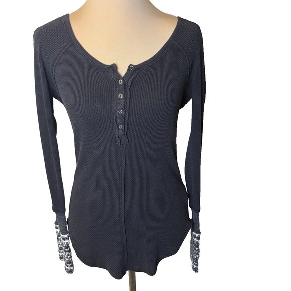 Free People Tops - Free People Ski Lodge Thermal Henley Alpine Cuff Sweater Black Size Small #218